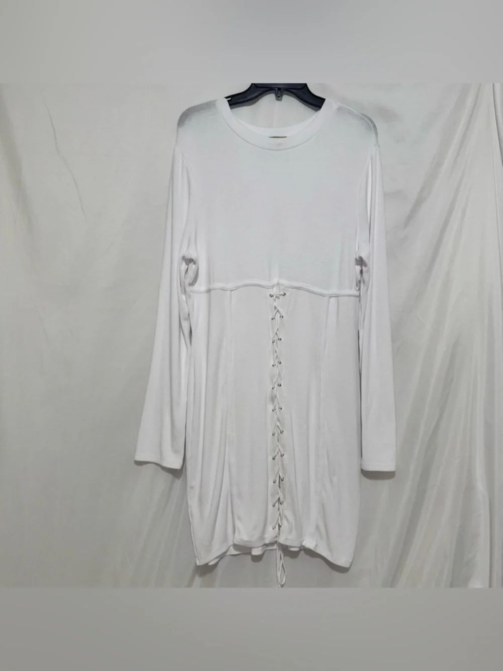 Love Highlight White Bodycon Dress